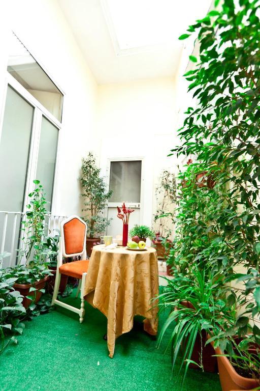 B&B MediNapoli Bagian luar foto